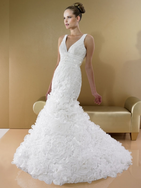 Moonlight Bridal Let's Custom Design your gown Moonlight has offered to 